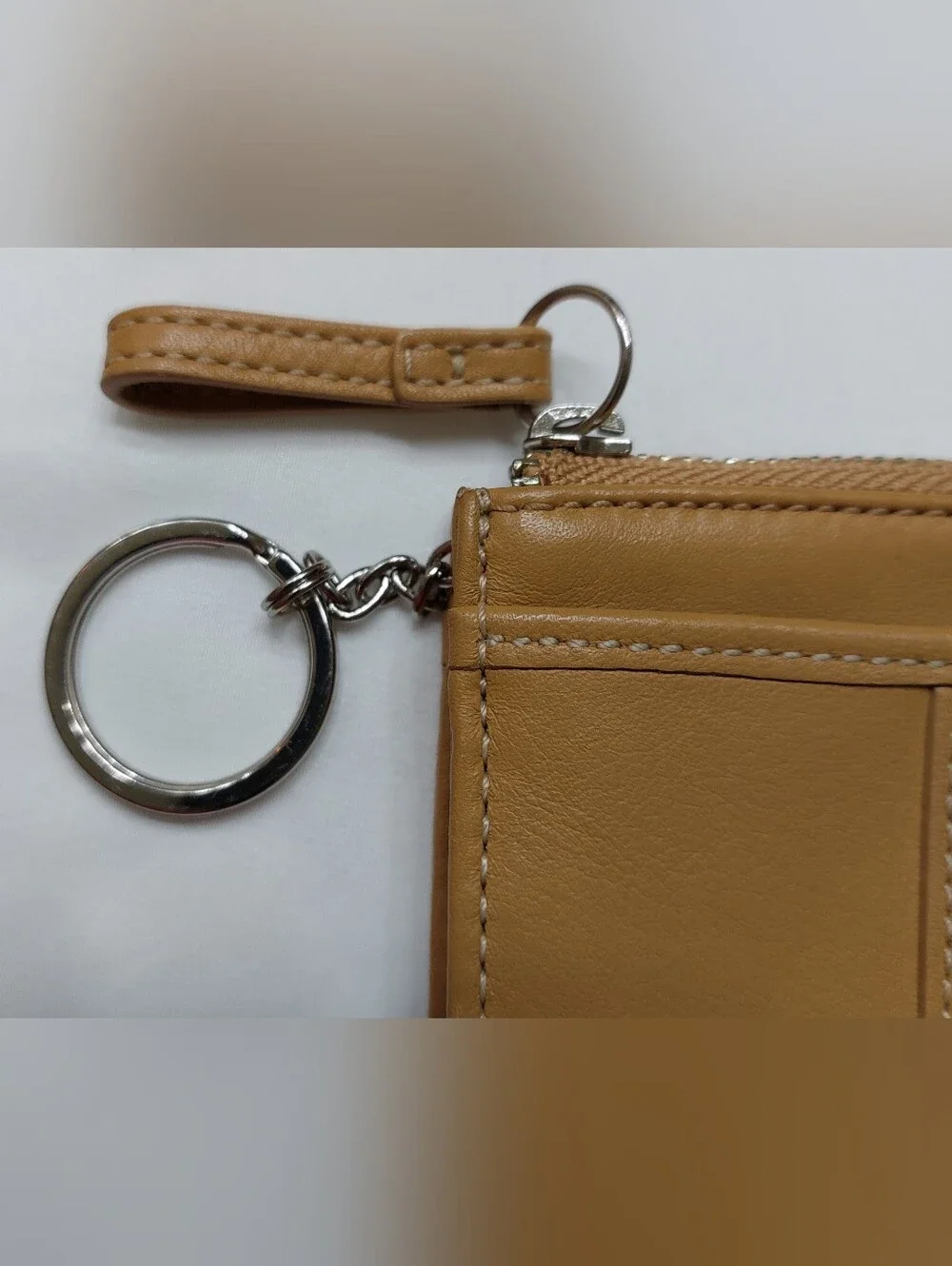 COACH- Tan Leather Key Card Holder with Key Ring
